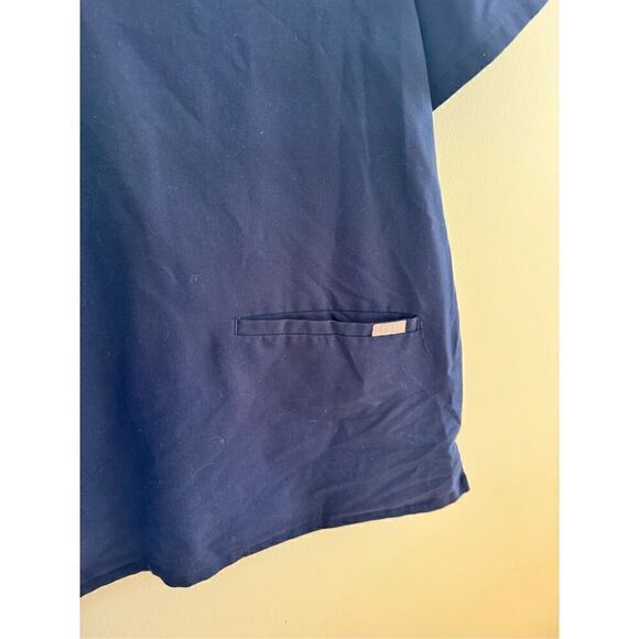 Figs Casma Three Pocket Scrub Top Size XL Navy Blue - Picture 5 of 7